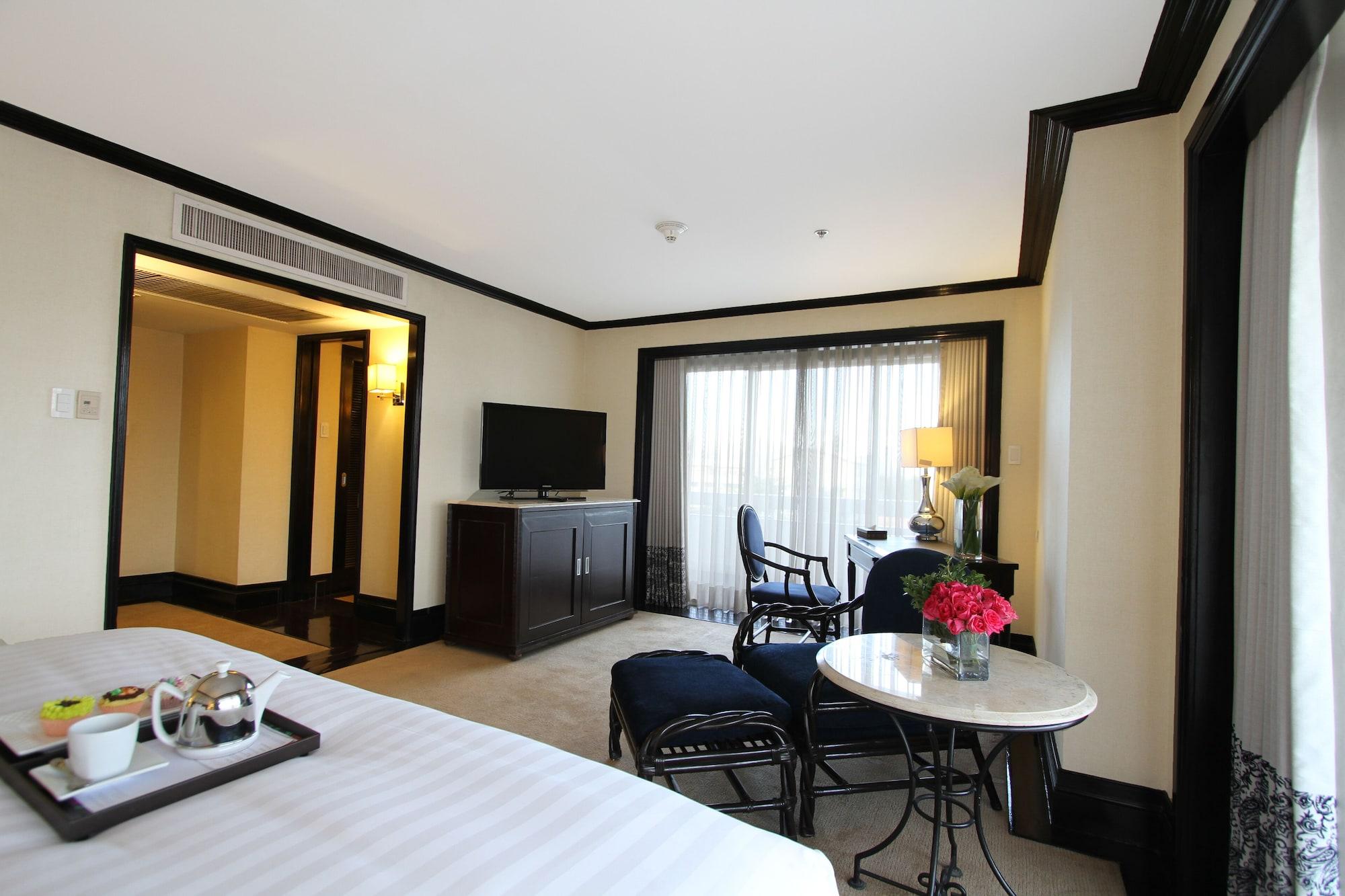 Midas Hotel And Casino Pasay Bagian luar foto