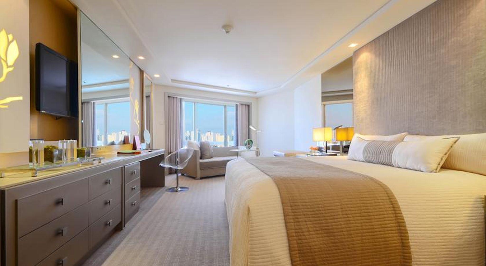 Midas Hotel And Casino Pasay Bagian luar foto