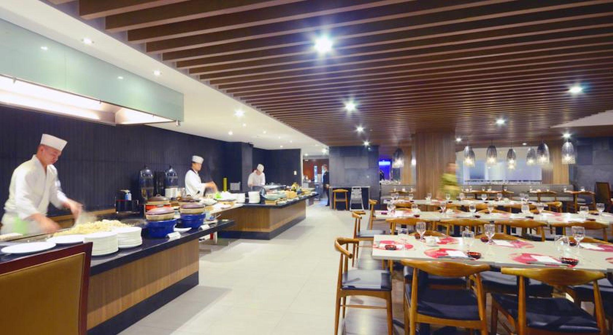 Midas Hotel And Casino Pasay Bagian luar foto